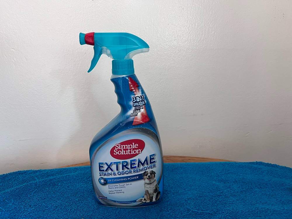 Simple-Solution-Extreme-Odor-and-Stain-Remover-3